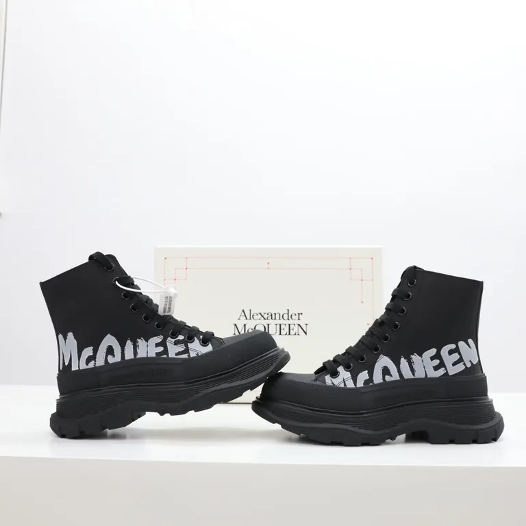 Alexander McQueen Shoe 